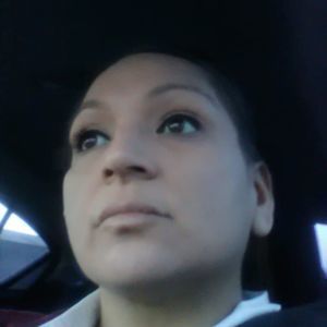 Meet your Posher, Denise